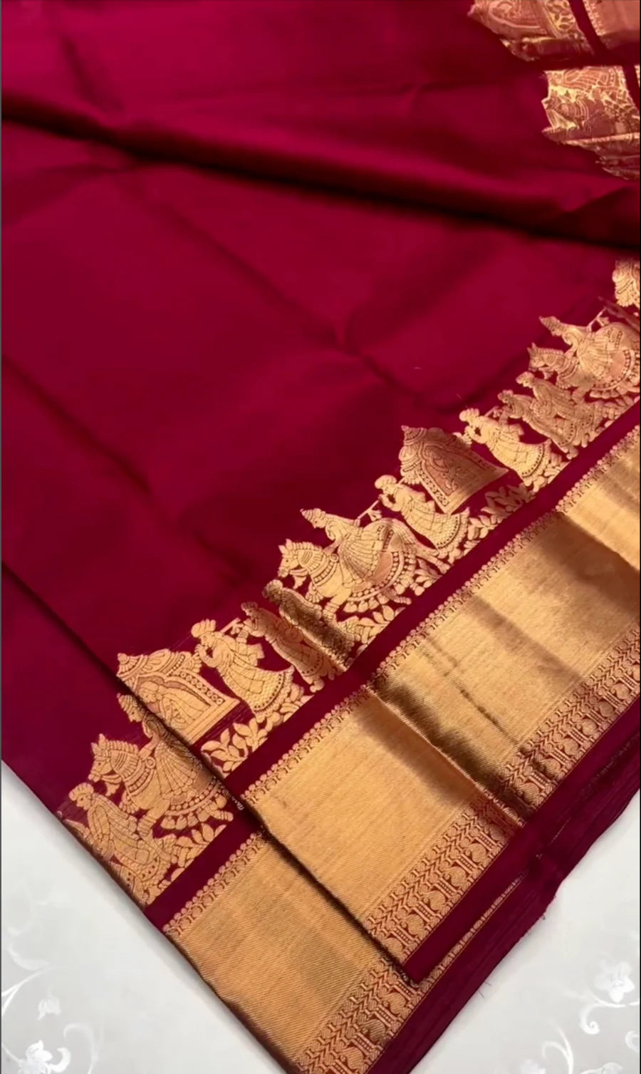 Most Beautiful Viral Kanchivaram Bridal Saree