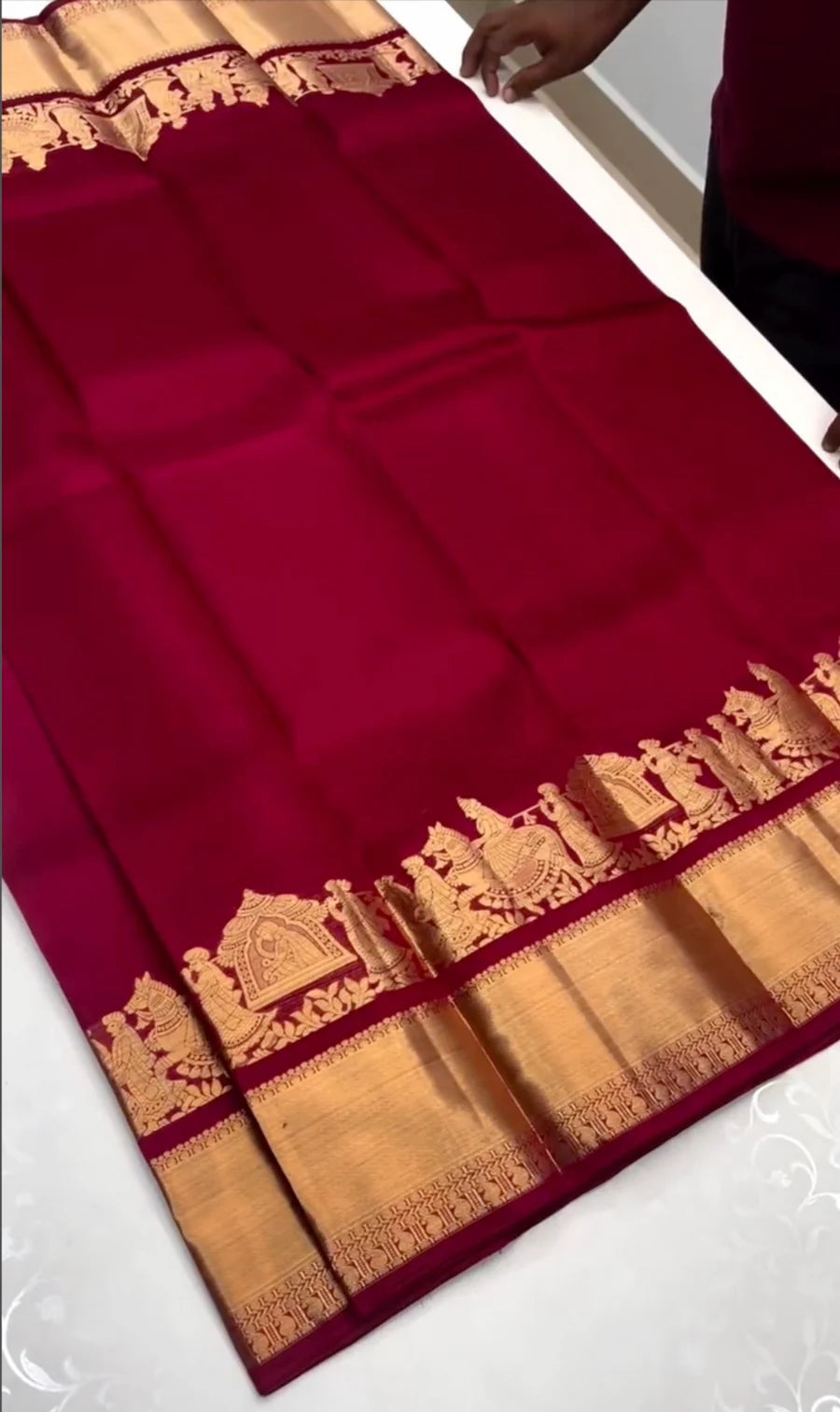Most Beautiful Viral Kanchivaram Bridal Saree